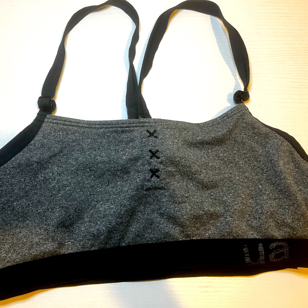 Under armour sports bra